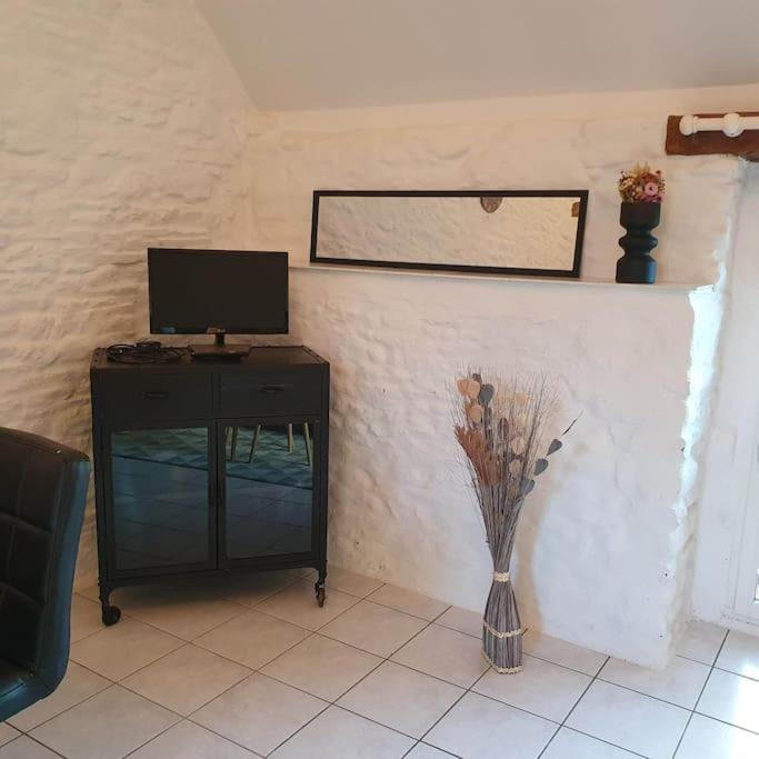 Studio Nid Cosy Avec Piscine Bonnemain Extérieur photo